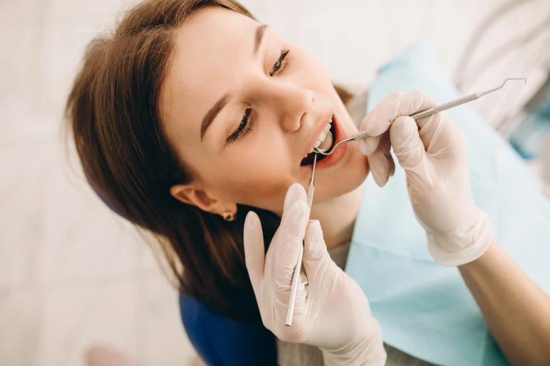 Nöbetçi Dişçi | Sancaktepe - Ümraniye - Üsküdar - Bahçelievler | Özbudent Ağız ve Diş Sağlığı Polikliniği